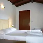 Hotel Kano 2*