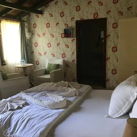 Hotel Kano 2*