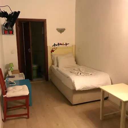 Kano Hotel 2*