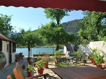 Kano Hotel 2*